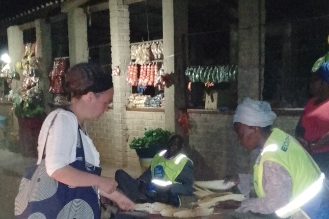 Home Hosted Dinner In Chinotimba - Family Home Dining Experience