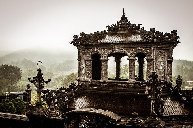 Hue Sightseeing Tombs and Pagoda With Private Driver - Safety and Accessibility