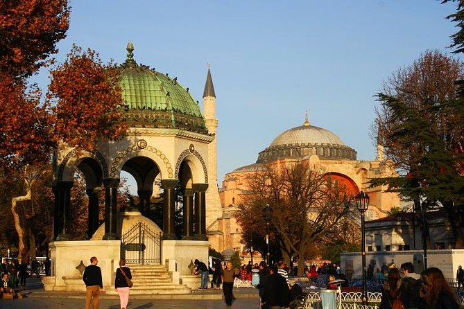 Istanbul Old City Tour:Hagia Sophia,TopkapiPalace,BlueMosque GrandBazar - Additional Information