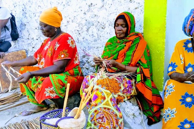 Jambiani Village Tour and Dhow Sailing - Lunch With Locals