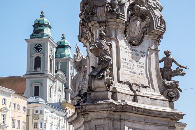 Linz: Pöstlingberg and Old Town Private Walking Tour - Pöstlingbergbahn Experience