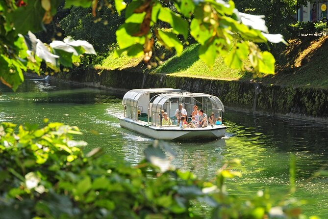 Ljubljana Full Day Small Group Tour From Zagreb - Tour Inclusions