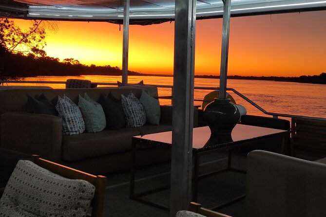 Luxury Sunset River Cruise on the Zambezi - The Sum Up