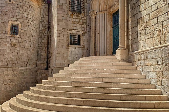 Meet the Balkans - 10 Day Tour of Croatia, Bosnia and Montenegro - Split and Trogir Exploration