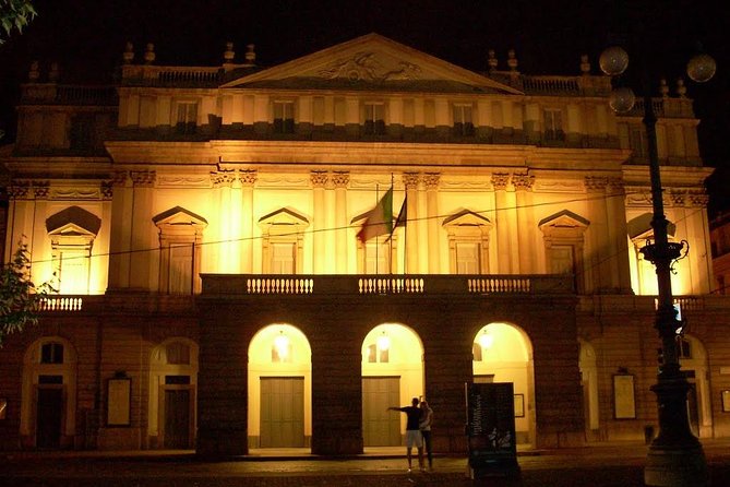 Milan by Night Private Guided Tour, by Car - Customer Reviews and Guarantees