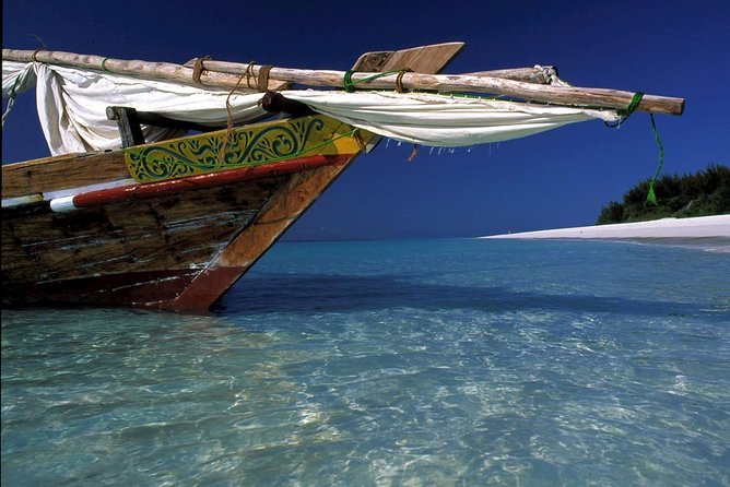 Mnemba Island Sea Trip the Live Aquarium & Turtle House With Transfer - Zanzibar - Meeting and Pickup