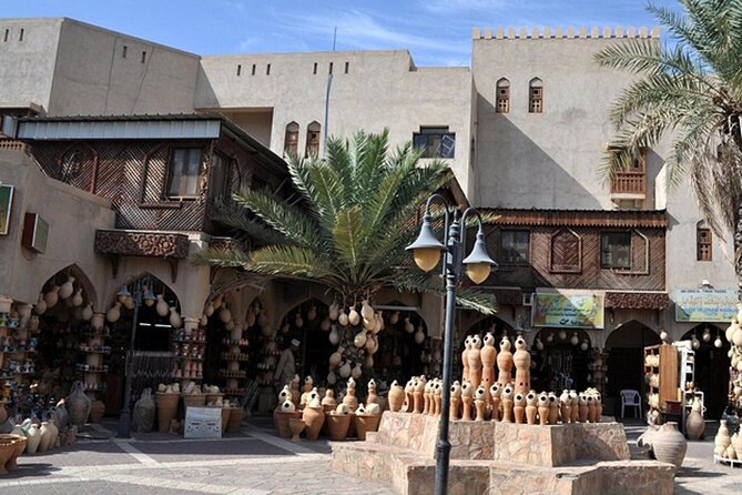 Nizwa & Jabel Akhder (Sharing) - Guides