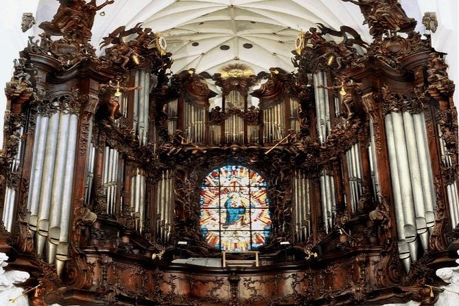 Oliwa Cathedral in Gdansk & Trip to Park - 2h Private Trip by Luxury Car - Customer Reviews