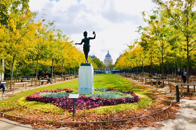 Paris: Private City Tour by Car With Driver and Guide - Pricing and Guarantee