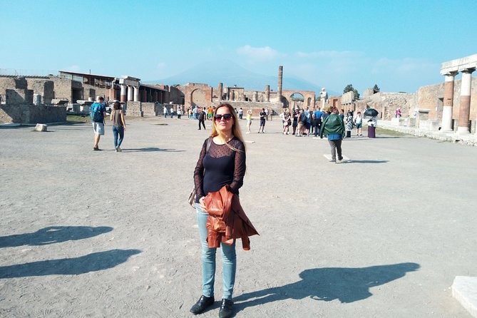 Pompeii and Vesuvius Crater With Skiptheline and Lunch From Rome - Pickup Information