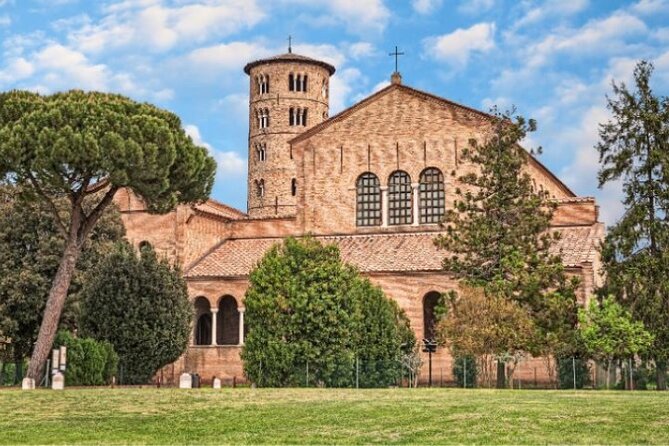 Private Audio Guided Walking Tour in Ravenna - Directions