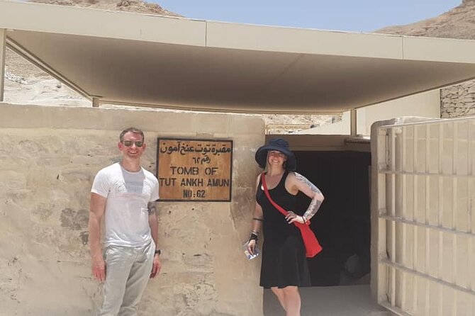 Private Day Tour to Valley of the Queen, Hatsheput Temple and Valley of the King - Contact and Booking Details