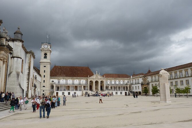 Private Day Trip From Lisboa to Coimbra, English Speaking Driver - Bottled Water and Taxes Included