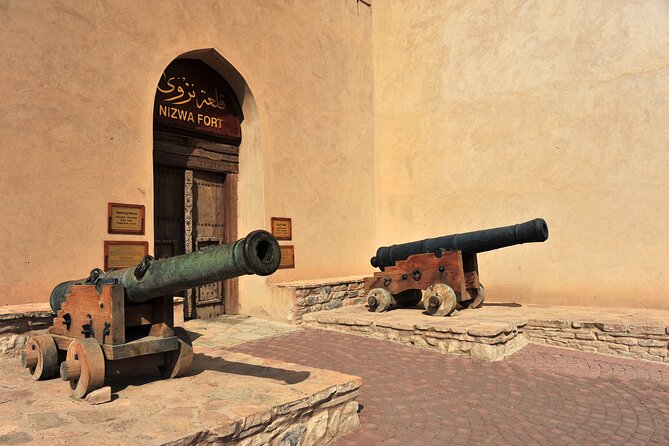 Private Day Trip to Nizwa & Jabal Shams (The Grand Canyon of Oman) - Itinerary Overview