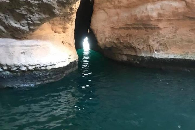 Private Day Trip to Wadi Shab & Bimmah Sinkhole Price Up To 5 Persons - Frequently Asked Questions