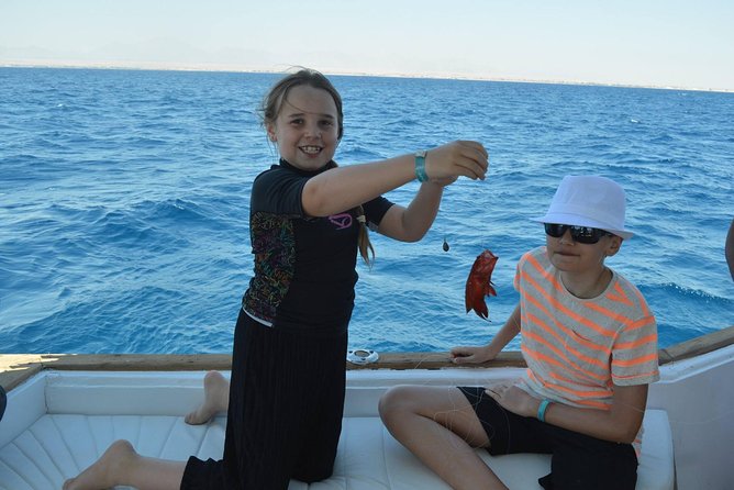 Private Fishing Full Day Boat With Equipment and Lunch - Hurghada - Itinerary Highlights