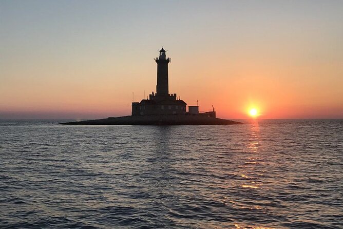 Private Sunset Cruise With Dolphin Watching in Medulin - Frequently Asked Questions