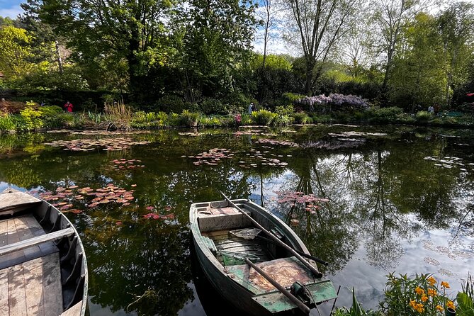Private Tour From Paris to Giverny Claude Monets Gardens - Booking Process
