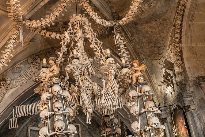 Private Tour of Kutna Hora From Prague - Directions and Notifications