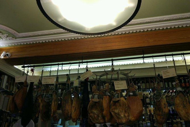 Private Tour of Traditional Portuguese Food - Meeting and Pickup