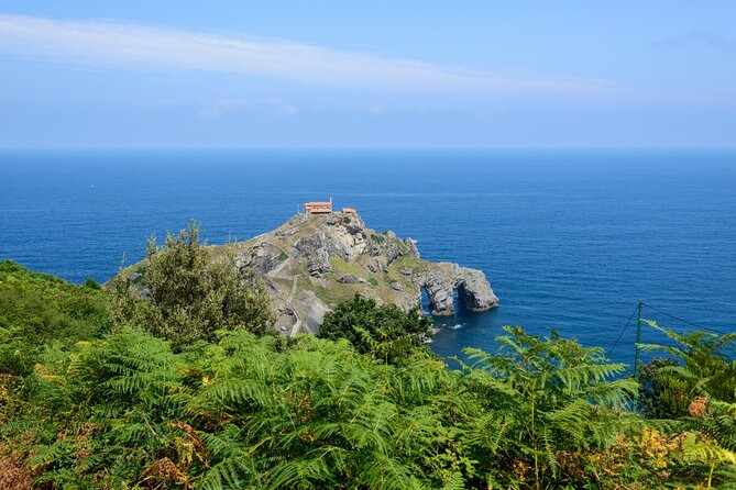 Private Tour to Biarritz and Baiona From Bilbao - Pricing and Group Size