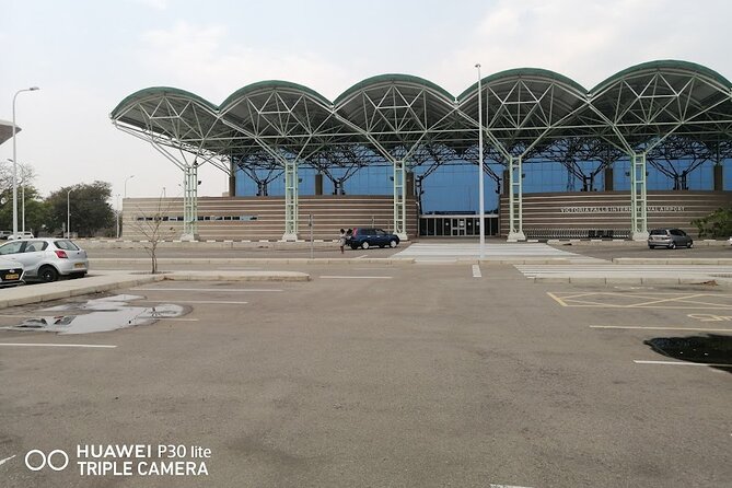 Private Victoria Falls International Airport Transfers - What To Expect