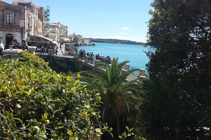 Privatetransfer From Catania Airport-Milazzo Port Aeolian Islands or Vice-Versa - Private Tour for Your Group