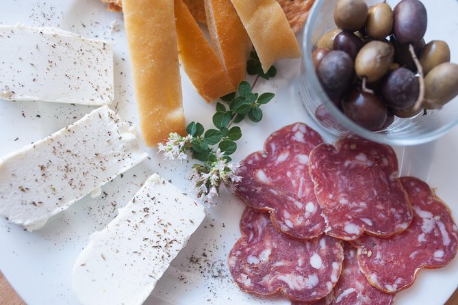 Professional 6 Wines Tasting With Regional Appetizers in a Local'S Home - Venice - Accessibility & Cancellation