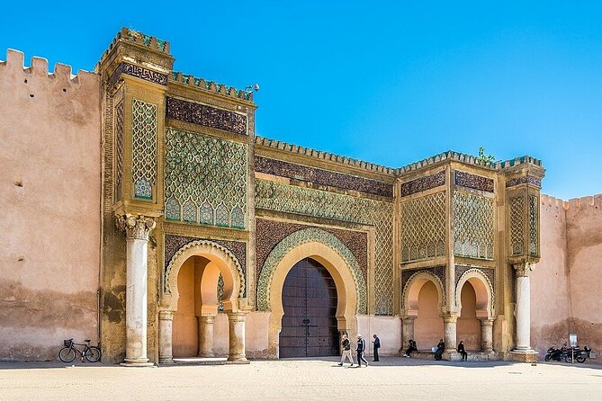 Rabat: 8 Hours Private Tour to Volubilis and Meknes With Pickup