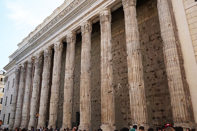Rome Squares and Fountains Walking Tour - Accessibility Accommodations Provided