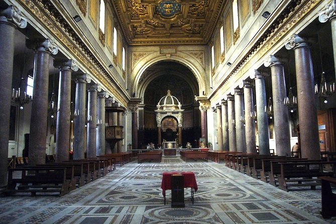 Rome: Trastevere Undergrounds Private Guided Tour With Transfers - Dress Code