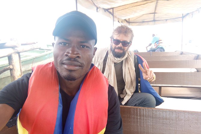Seven Days Exploring the Pearl of Africa (Uganda) - Day 6: Track Gorillas and Relax in Lake Bunyonyi