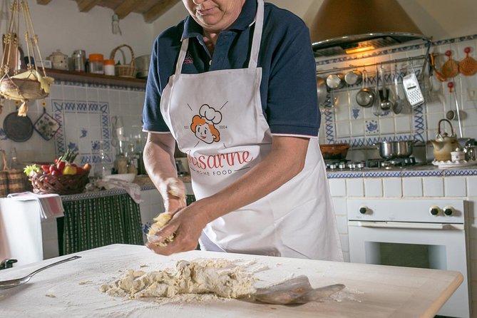 Share Your Pasta Love: Small Group Pasta and Tiramisu Class in San Gemini