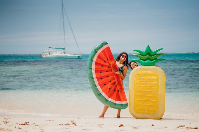Shared EAST Cruise - Ile Aux Cerfs : Full Day Catamaran Cruise - Customer Reviews
