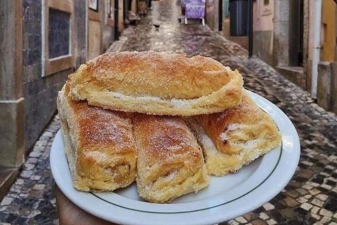 Sintra & Pena Palace Shuttle From Lisbon - Pickup Details