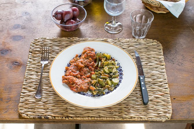 Small Group Market Tour and Dining Experience at a Cesarinas Home in Terni - Booking and Cancellation