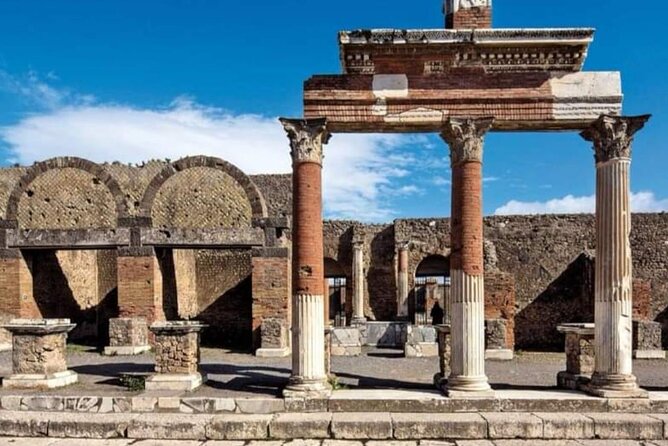 Small Group Tour to Pompeii, Sorrento and Positano - Pricing and Reservations