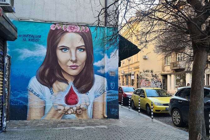 Sofia: Graffiti in Sofia Self-Guided - Street Art Exploration