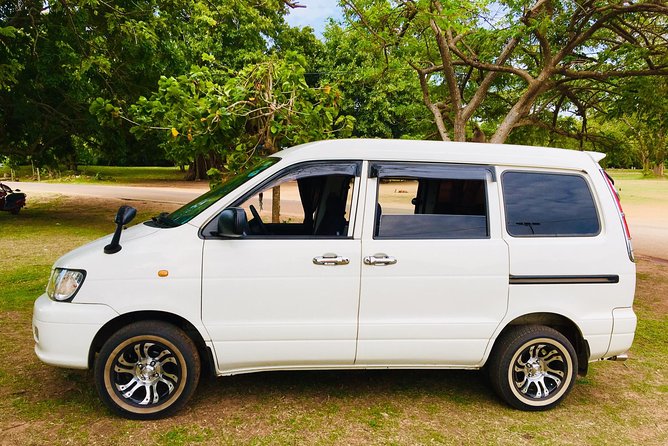 Sri Lanka Private Tour 8 Days-Driver/Vehicle/Accommodation H/B - Customer Reviews