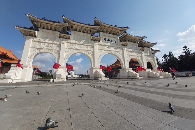 Taipei City Tour With National Palace Museum Ticket - The Sum Up