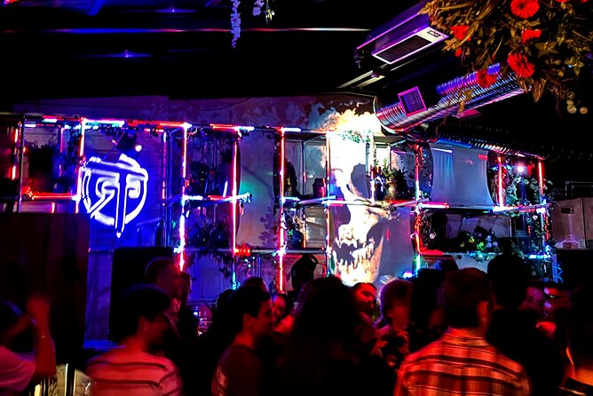 Techno Rave Parties - Club Night Parties - Meeting Point