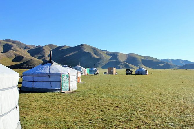 The Great Loop, Khövsgöl, Arkhangay and Gobi 17 Days
