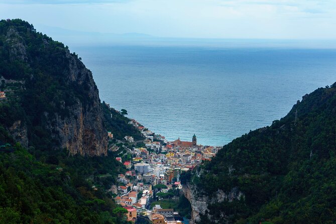 Trekking in the Valle Delle Ferriere of Amalfi – Amalfi Coast