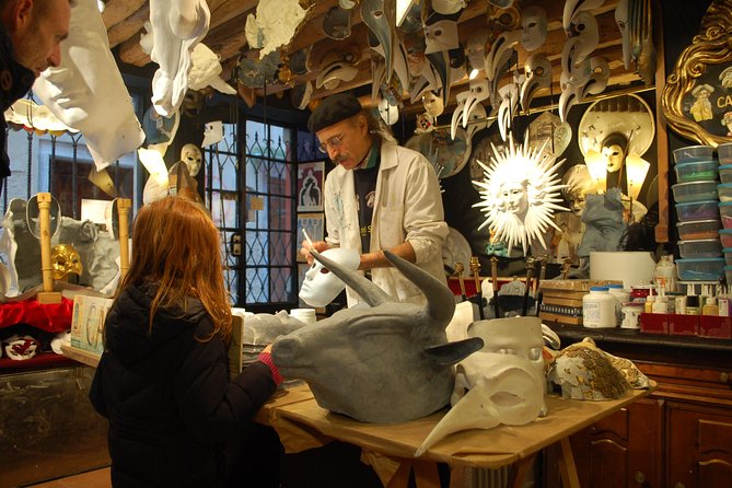 Venice Private Mask-Painting Workshop - Minimum Group Size and Activities