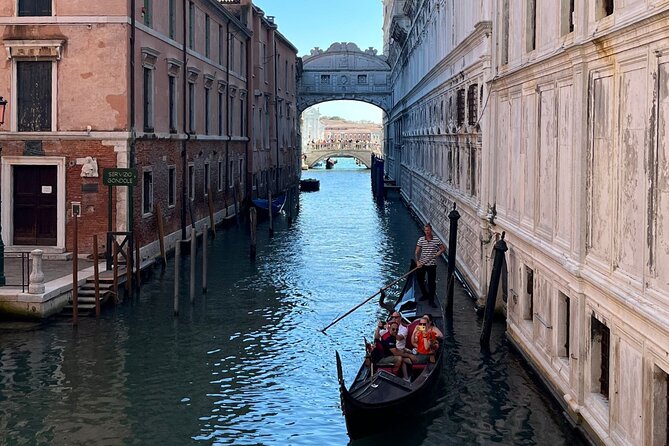 Venice Small Group Tour With Exclusive Entry to St Mark Basilica - Additional Details