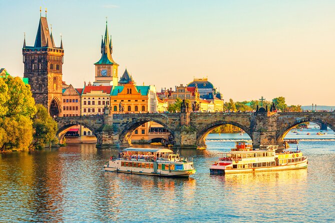 Vltava River Cruise and Private Tour of Prague Old Town - Meeting and Pickup