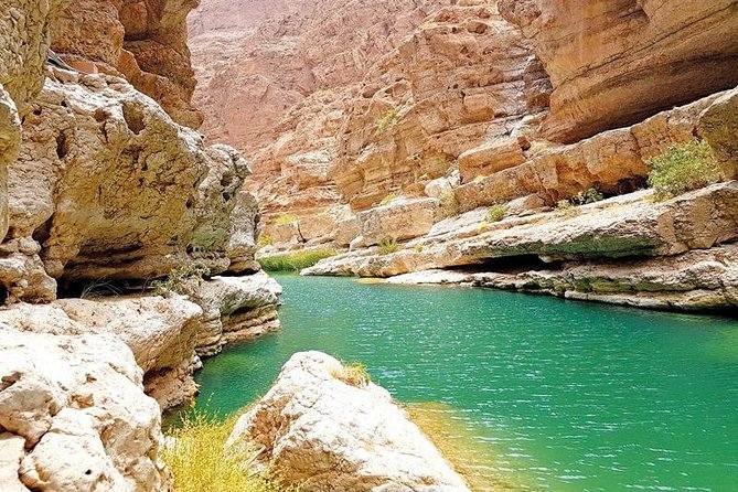 Wadishab and Bhima Sink Hole (Sharing Tours - Cancellation Policy Details