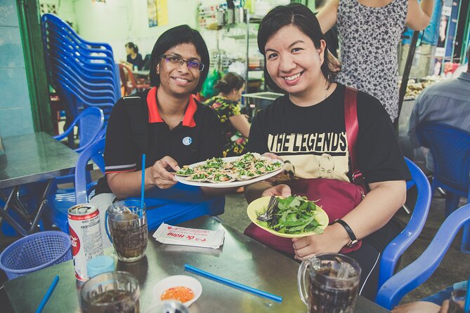 Walking Street Food Evening Safari With 20 Tastings - Itinerary Highlights