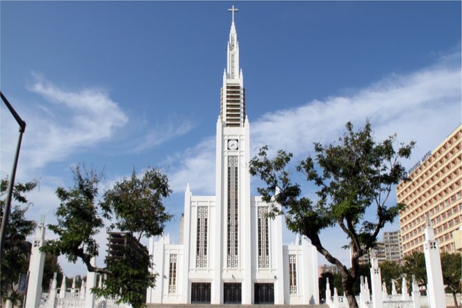 Walking Tour - Inside Maputo Neighborhoods - Directions