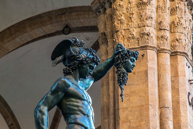 Walking Tour With Antico Vinaio Panino Without the Line - Meeting Point